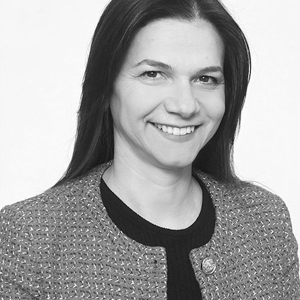 Yana Vardarska – Product Management